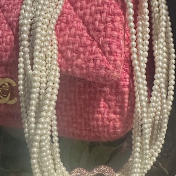 Stunning Kenneth Jay Lane Faux Pearl Snake Pink Rhinestone Necklace! - Picture 6 of 16